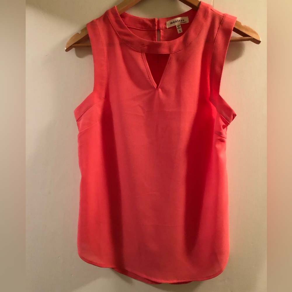 NWOT- Monteau Sleveless Top